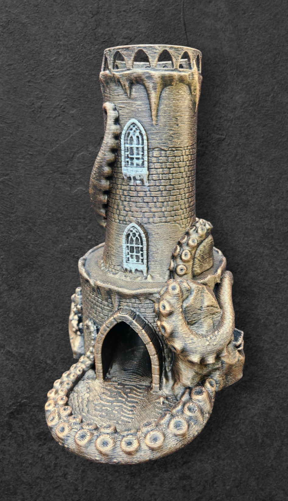 Tentacle tower ( Dice Tower )